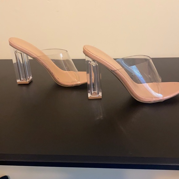 Very comfortable and goes with almost everything. - Picture 1 of 7